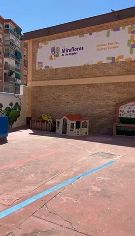 Área de actuación para espacio de sombra y juego infantil